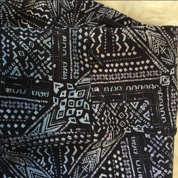euc Lorna Jane Bohemian Babe Full Length Tight leggings sz extra small - Picture 8 of 8